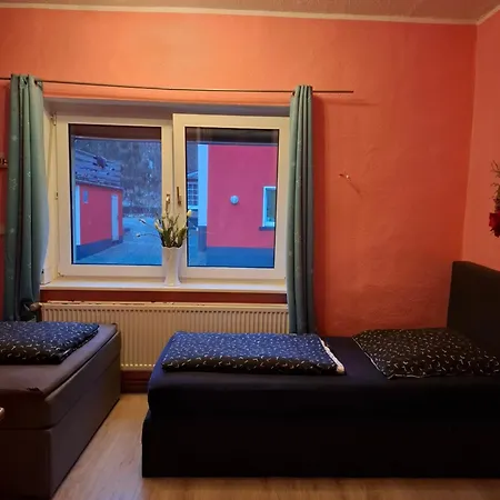 Apartment Privater Eingang Und Kostenlose Parkplatz *