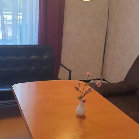 דירה Privater Eingang Und Kostenlose Parkplatz