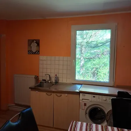 Privater Eingang Und Kostenlose Parkplatz