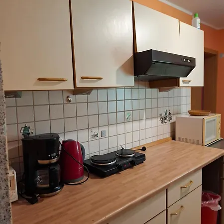 Apartment Privater Eingang Und Kostenlose Parkplatz *