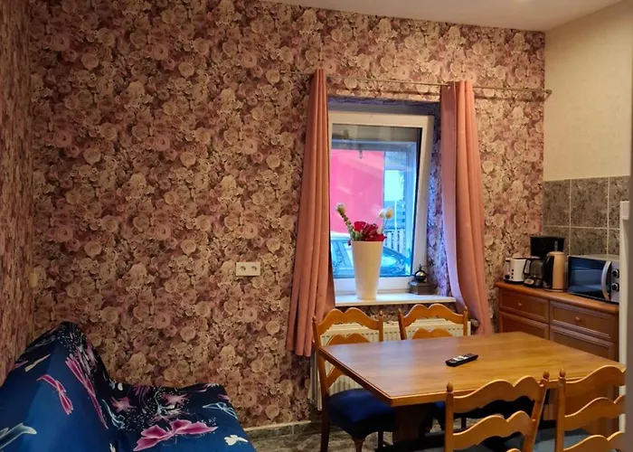 Apartamento Privater Eingang Und Kostenlose Parkplatz *