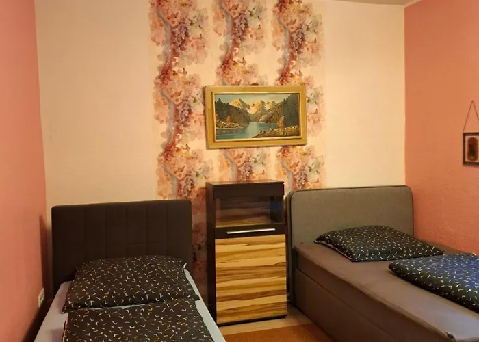 Privater Eingang Und Kostenlose Parkplatz