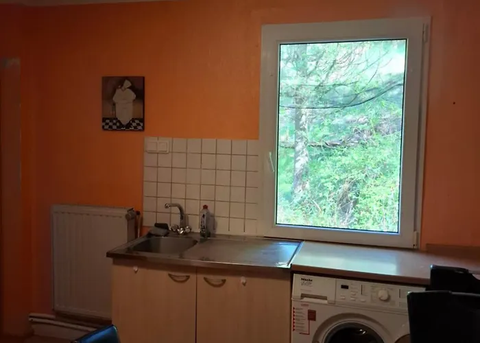 Privater Eingang Und Kostenlose Parkplatz