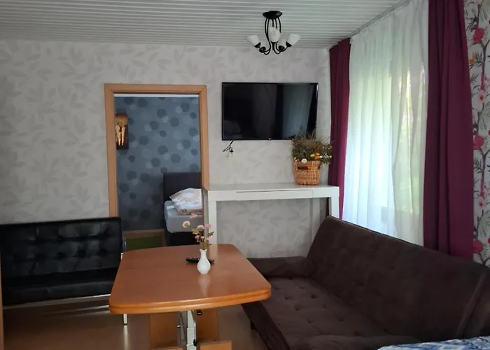 Privater Eingang Und Kostenlose Parkplatz